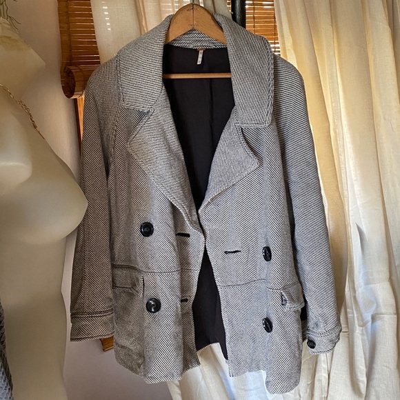 FP coat - Picture 3 of 8